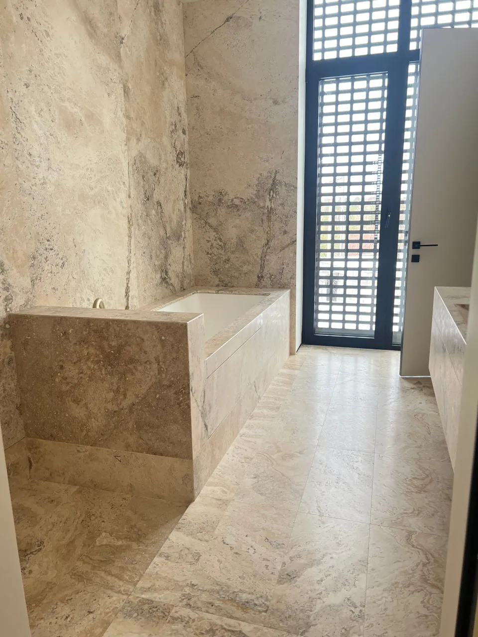 Описание по умолчанию