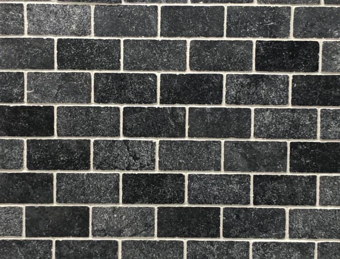 Мармур Black Marble Tumbled Dark 1*7.5*15 см
