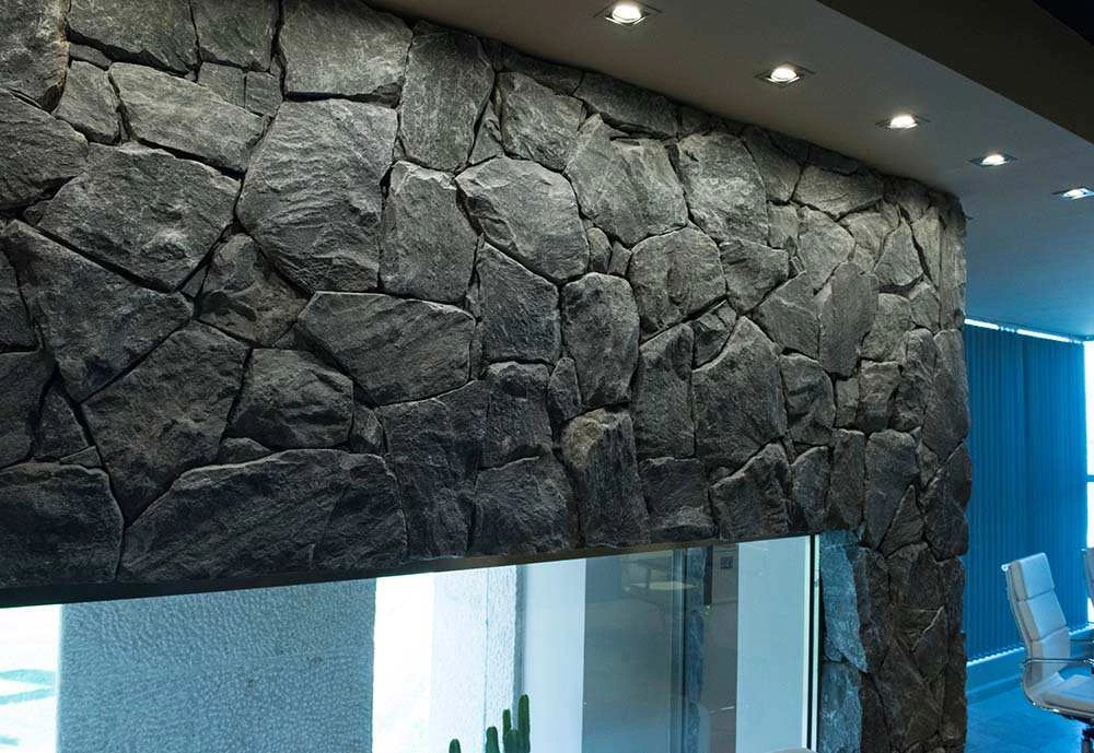 Кварцит Rock Face Evenos Black 