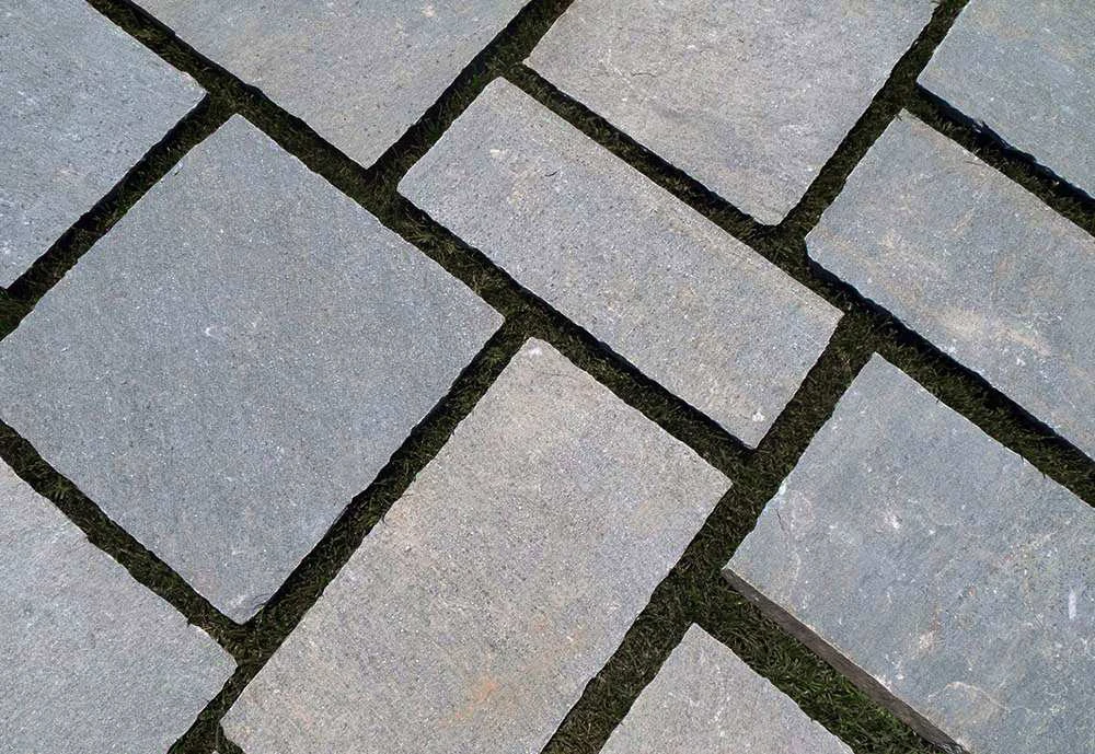 Брусчатка Slate North Grey обработанные в ручную края