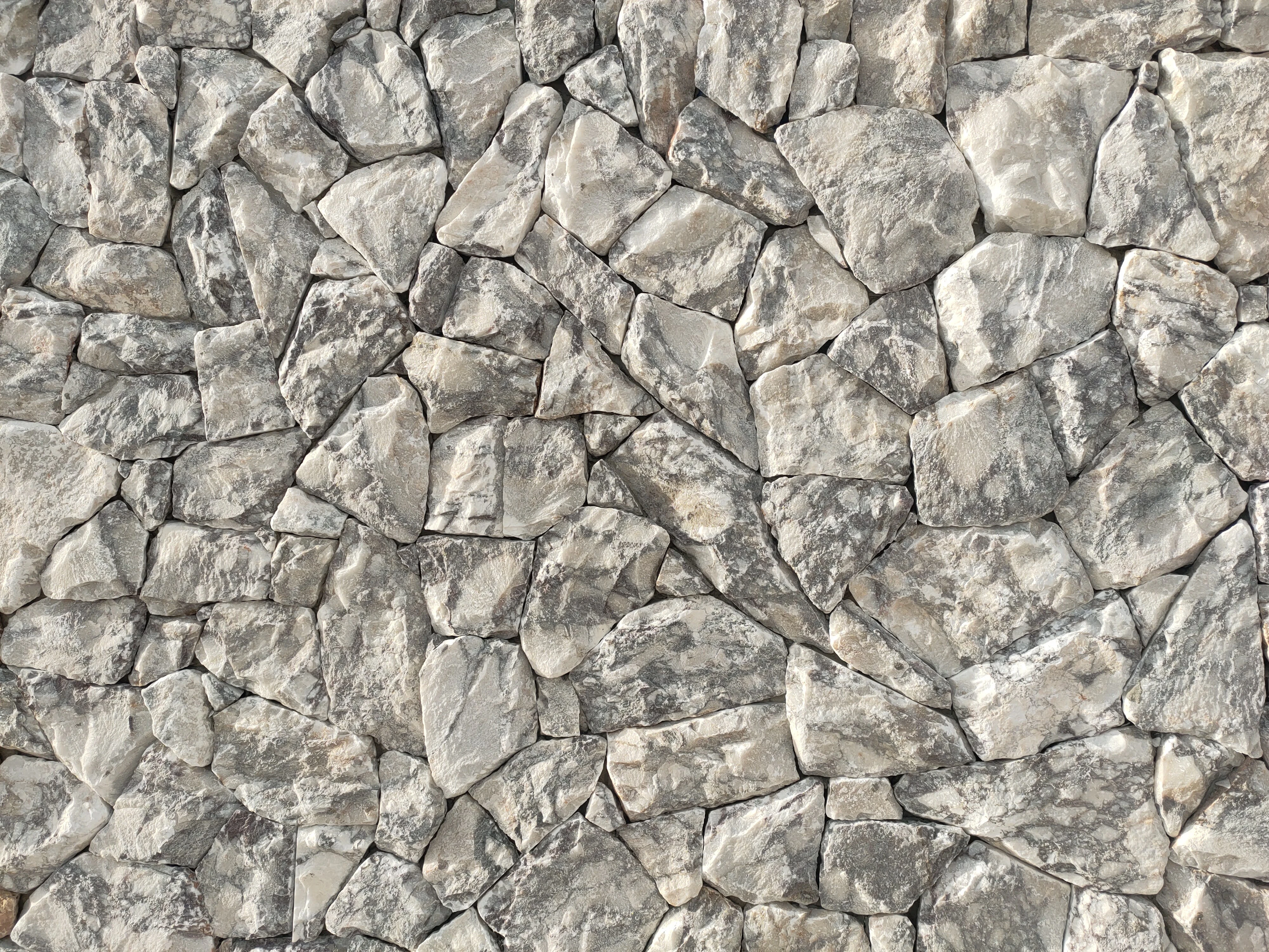 Натуральный камень Rockface Calcatta