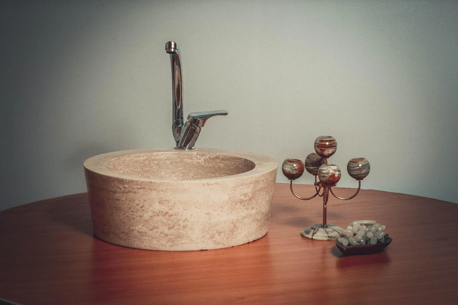 Раковины из натурального камня травертин