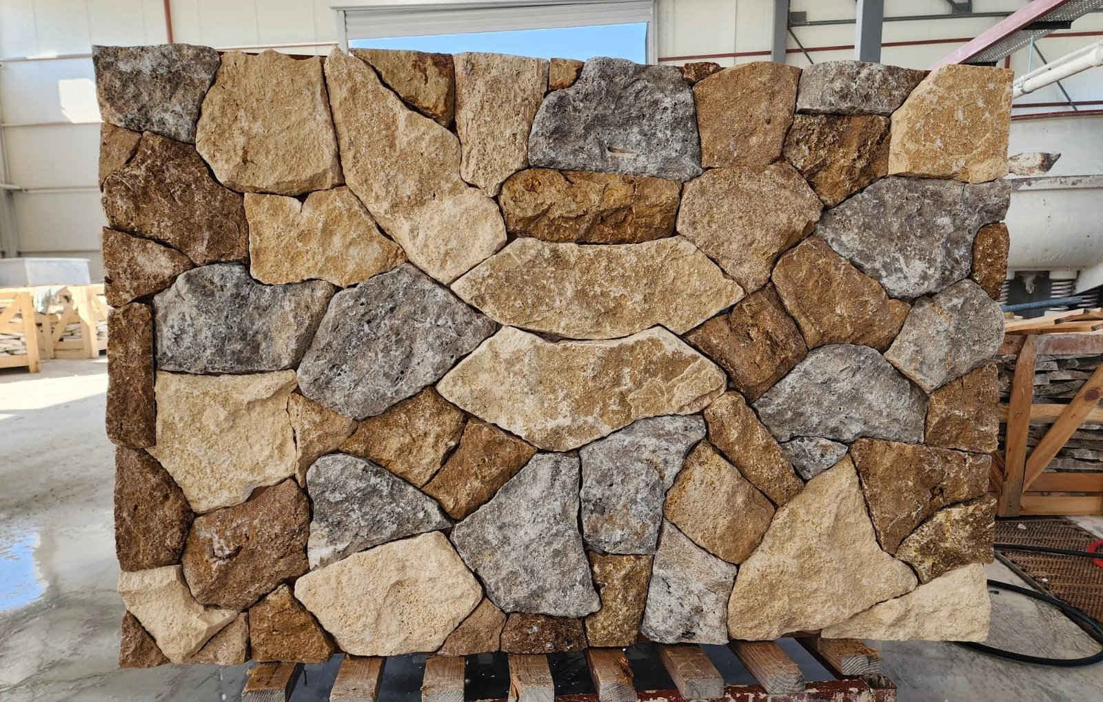 Камінь Rockface Mix