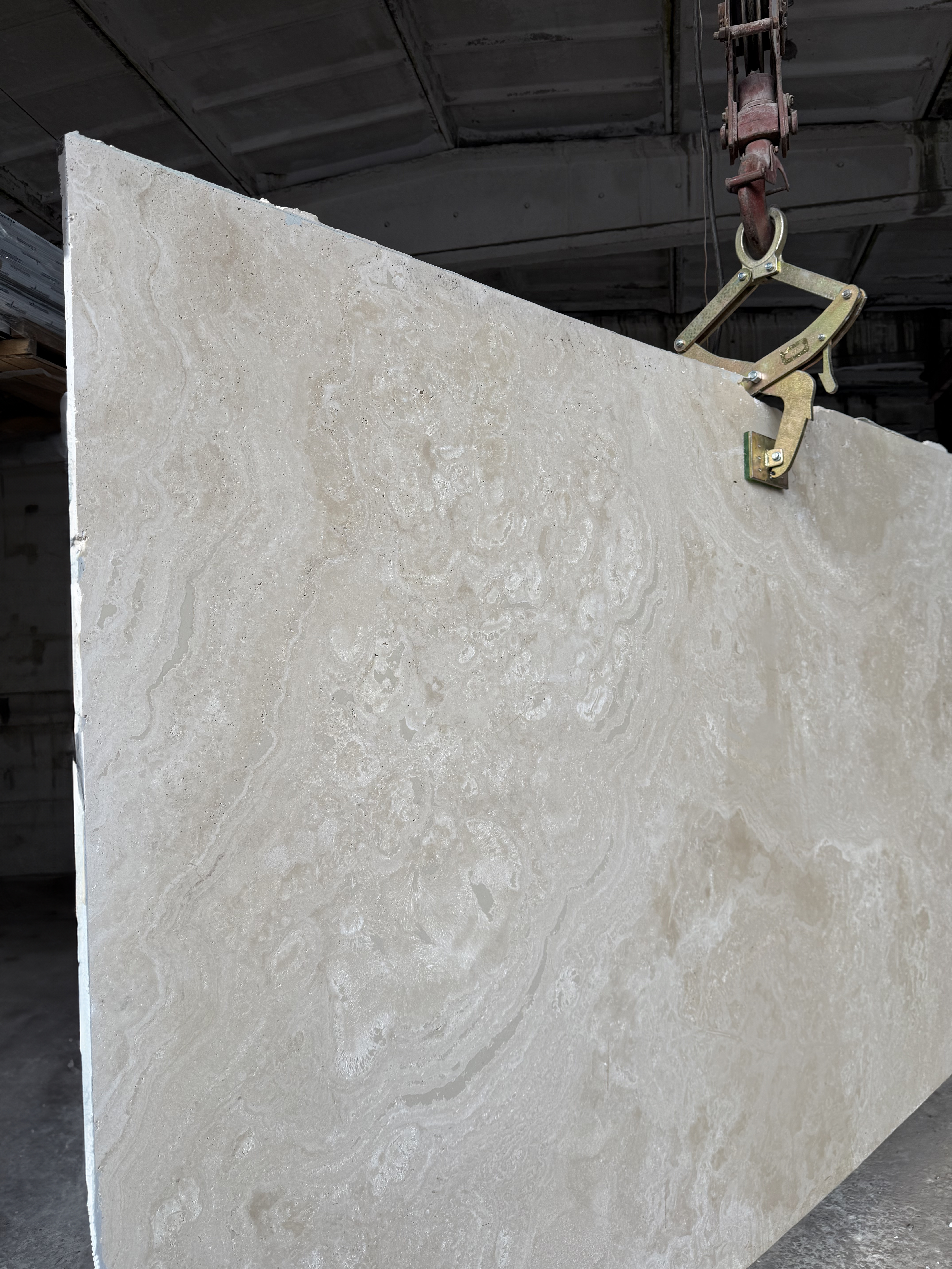 Травертин Слеб Ivory C/C  шліфований заповнений